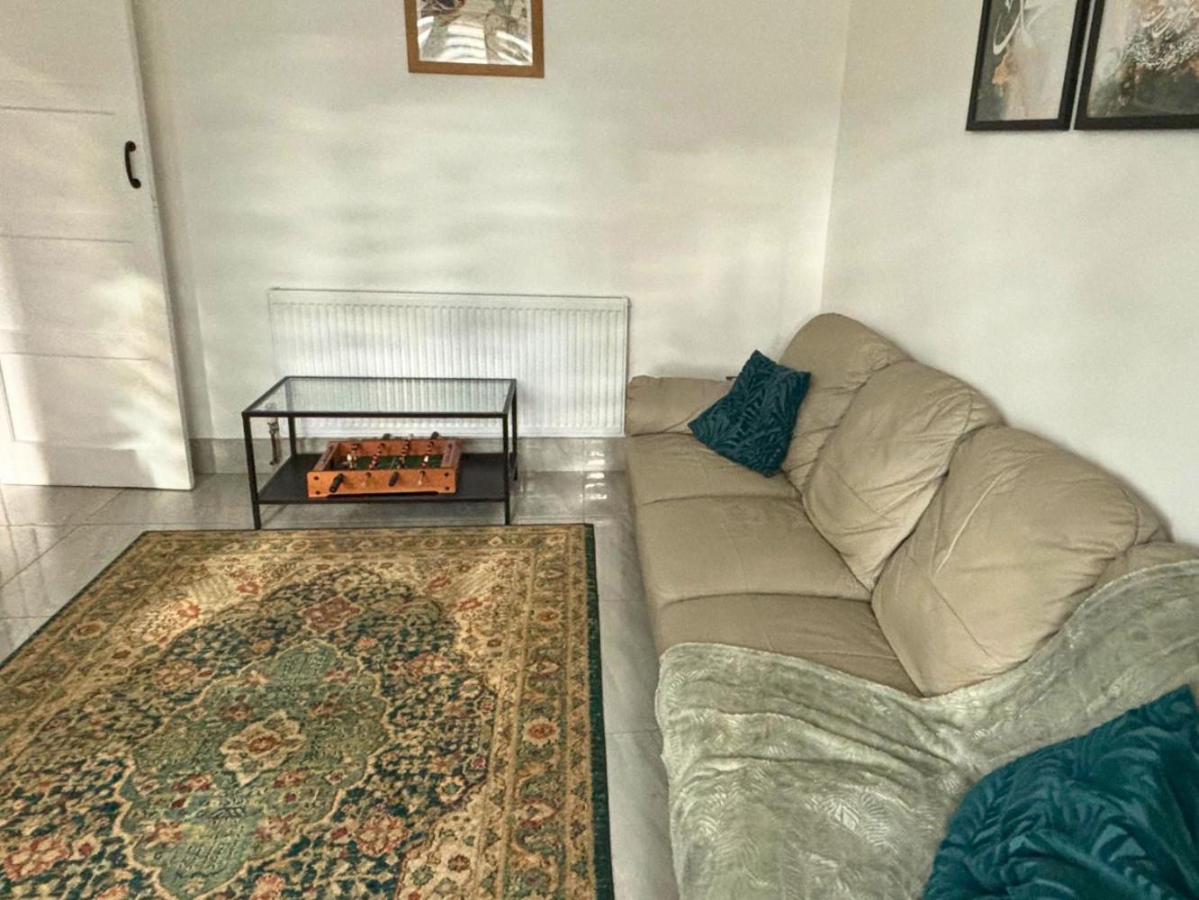 Charming And Cosy London Home, Garden, Parking & Family Fun Mitcham Esterno foto